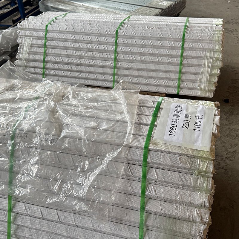 gemax garage door track angle bracket factory supplier
